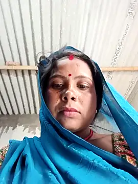 Snapshot of Shreya_pandit chatting on 01/12/26, 08:41 Shreya pandit online show from 01/12/26, 08:41