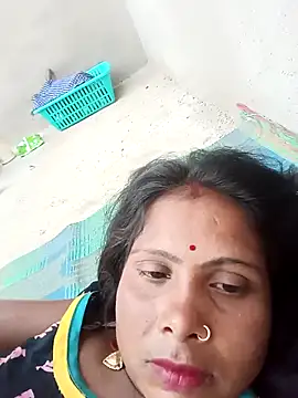 Snapshot of Shreya_pandit chatting on 05/02/26, 12:54 Shreya pandit online show from 05/02/26, 12:54