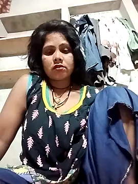 Snapshot of Shreya_pandit chatting on 05/04/26, 11:34 Shreya pandit online show from 05/04/26, 11:34