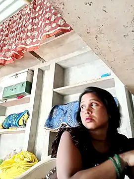Snapshot of Shreya_pandit chatting on 05/21/26, 03:35 Shreya pandit online show from 05/21/26, 03:35