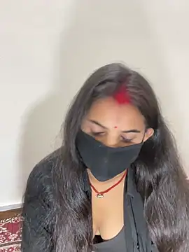 Pooja Love143 online show from 03/17/26, 10:07