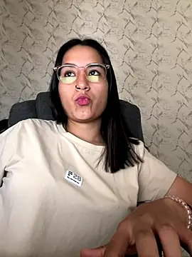 Val12777 online show from 12/22/25, 03:20