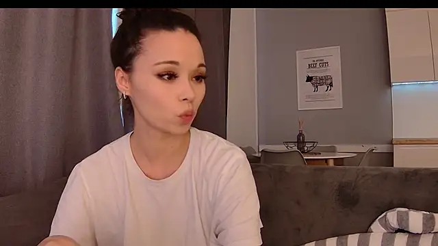 Snapshot of janeLoveSweetHeart chatting on 06/22/26, 02:24 janeLoveSweetHeart online show from 06/22/26, 02:24