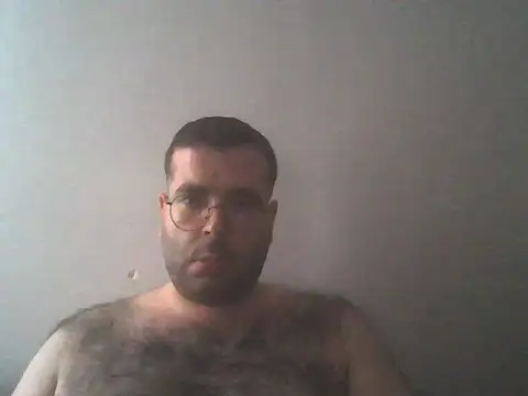 kkadam1 online show from 04/16/26, 05:41