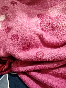 Snapshot of XPriti_x chatting on 03/18/26, 08:45 XPriti x online show from 03/18/26, 08:45