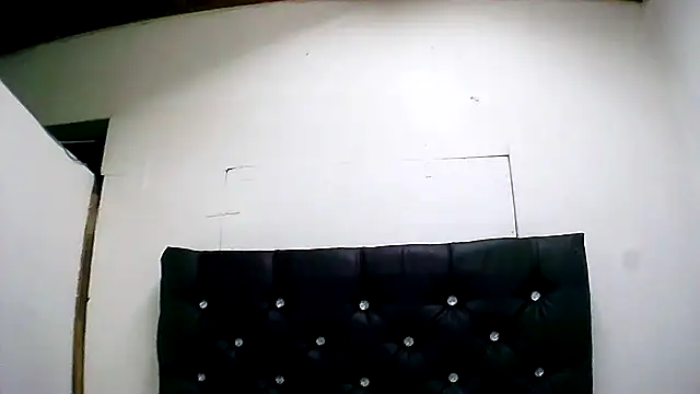 Snapshot of THICKBARBIE32 chatting on 02/04/26, 02:50 THICKBARBIE32 online show from 02/04/26, 02:50