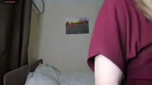 SkyeDavis online show from 02/01/26, 08:07