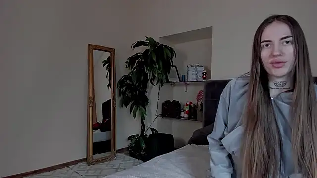 AdrianaCult online show from 01/10/26, 06:26