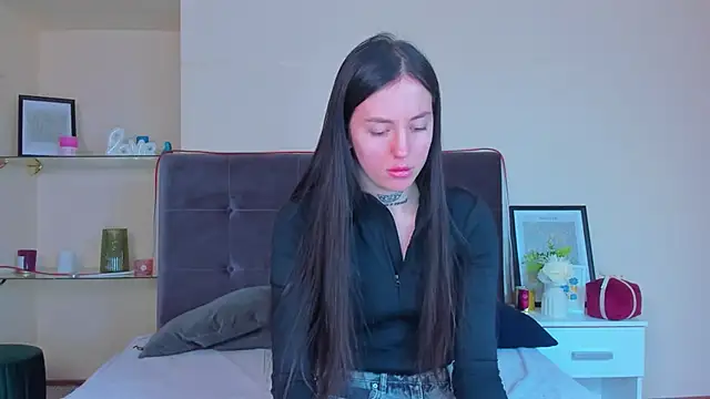 AdrianaCult online show from 02/27/26, 01:11