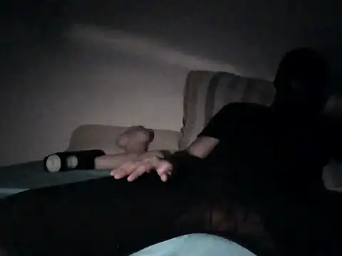 Snapshot of Mikki9233 chatting on 01/31/26, 07:45 Mikki9233 online show from 01/31/26, 07:45