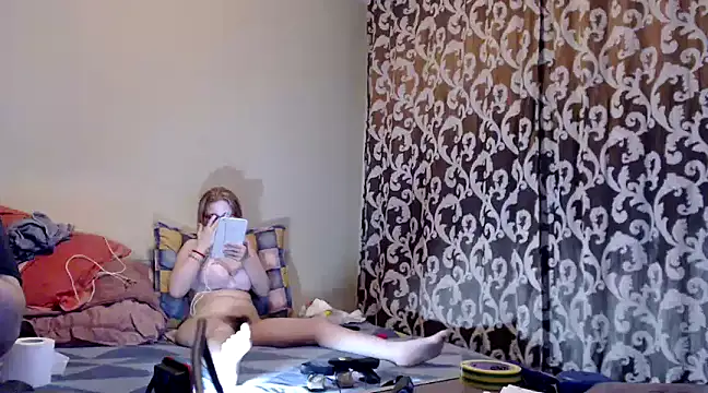 yunis32 online show from 02/22/25, 09:15