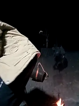 Snapshot of Andrea-688 chatting on 12/19/25, 10:17 Andrea-688 online show from 12/19/25, 10:17