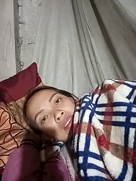 Snapshot of Andrea-688 chatting on 01/09/26, 01:36 Andrea-688 online show from 01/09/26, 01:36