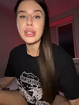 Lira Fayeee online show from 05/23/26, 07:29