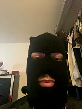 3LEGSSS online show from 01/10/26, 01:35