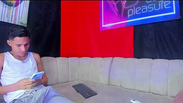 Damian and theo online show from 01/08/26, 11:34