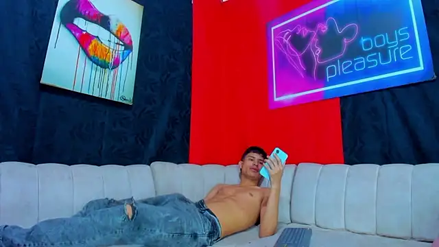 Damian and theo online show from 01/12/26, 11:15