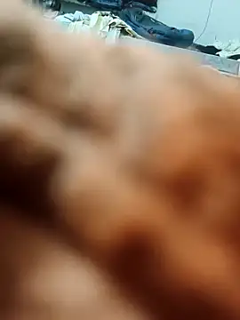 Snapshot of jhbvvhkkk chatting on 12/22/25, 02:58 jhbvvhkkk online show from 12/22/25, 02:58