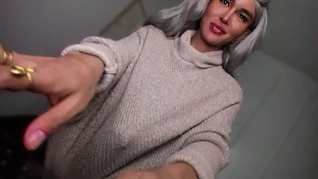 Snapshot of mxshemale_ladyboy chatting on 02/09/26, 08:35 mxshemale ladyboy online show from 02/09/26, 08:35