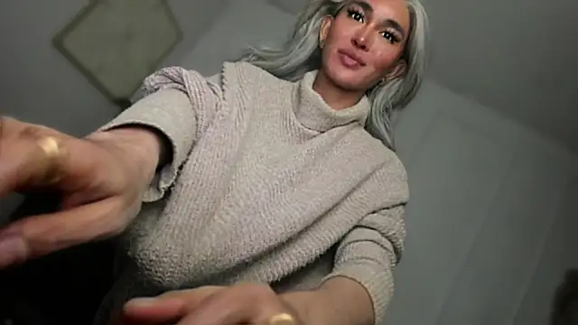 Snapshot of mxshemale_ladyboy chatting on 03/03/26, 06:47 mxshemale ladyboy online show from 03/03/26, 06:47