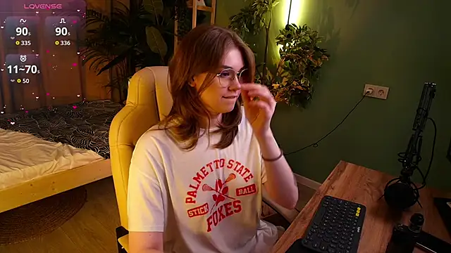 Snapshot of Alison_Doody chatting on 02/09/26, 07:45 Alison Doody online show from 02/09/26, 07:45