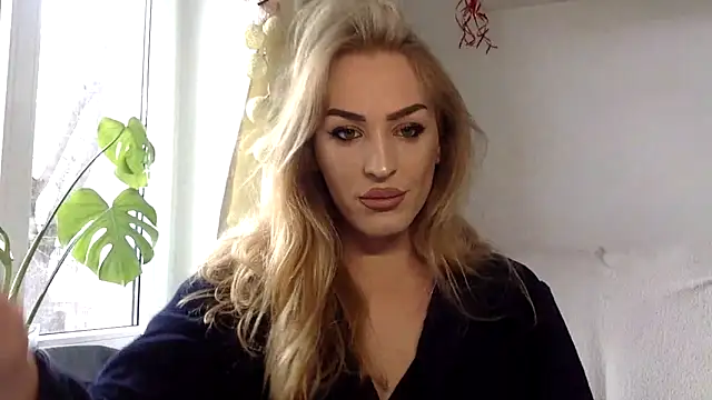 Snapshot of Mileriya chatting on 03/29/26, 09:53 Mileriya online show from 03/29/26, 09:53