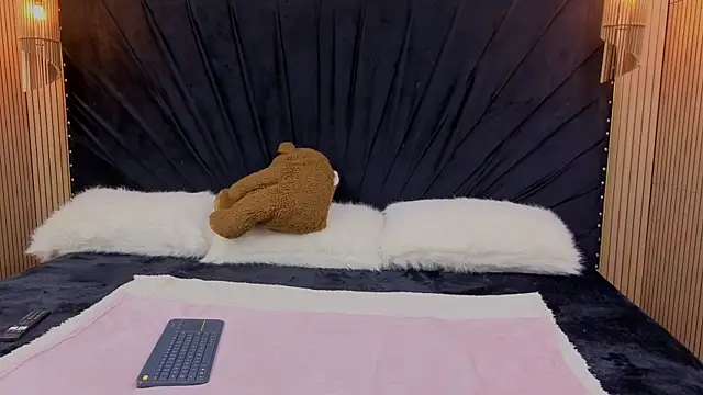 Megan-Horney- online show from 04/10/26, 01:49