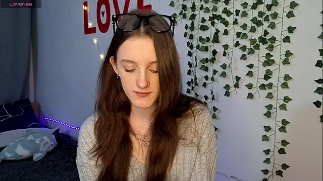 LisaBoddy online show from 04/05/26, 03:42