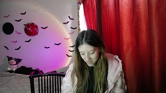 Briar y Blair online show from 04/15/26, 02:46