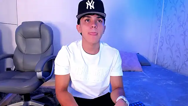  TaylorBlack online show from 02/08/26, 11:35