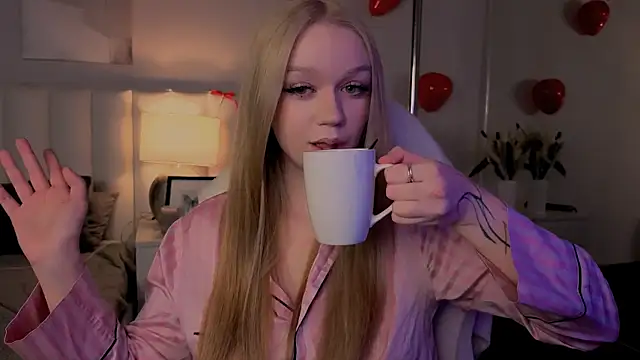 Snapshot of my_liss chatting on 02/21/26, 10:00 my liss online show from 02/21/26, 10:00