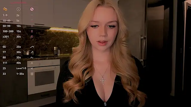 Snapshot of my_liss chatting on 04/13/26, 06:24 my liss online show from 04/13/26, 06:24