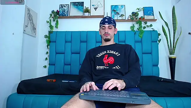 boy Dirty X online show from 12/18/25, 06:52