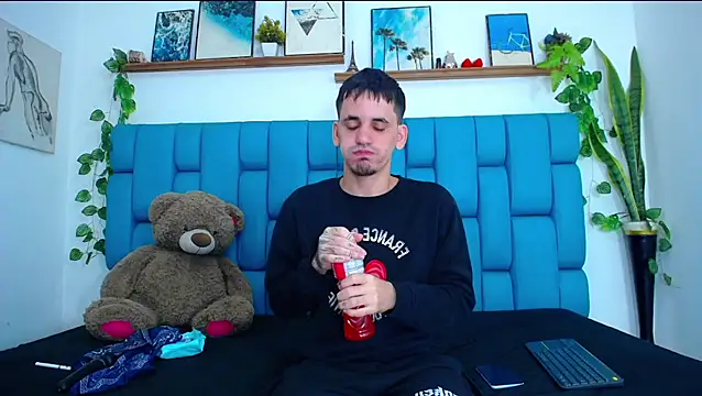 boy Dirty X online show from 02/01/26, 05:28