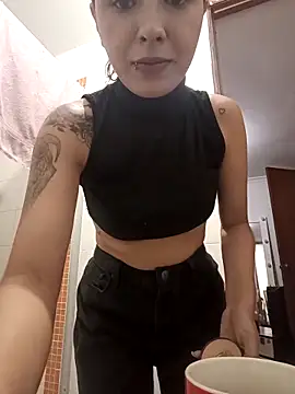 Snapshot of Mar_Ken chatting on 02/13/26, 11:06 Mar Ken online show from 02/13/26, 11:06