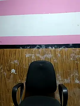  alexzz1155  online show from 01/13/26, 04:29