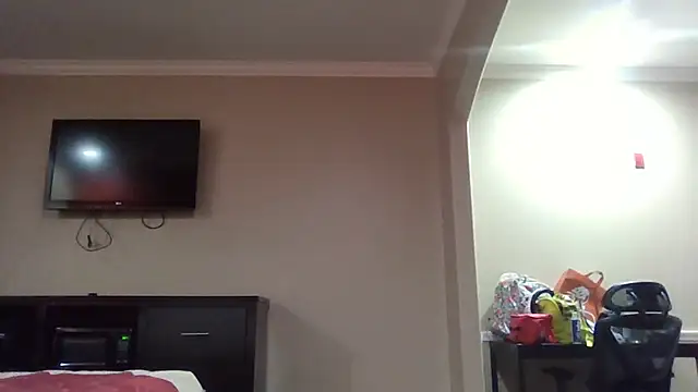 Rayvenveil online show from 04/20/26, 06:49