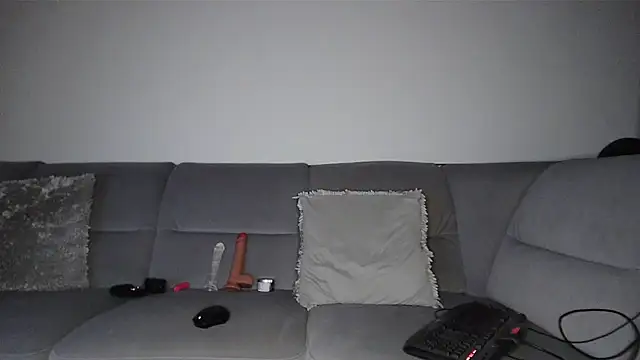 german huzon online show from 02/11/26, 06:57