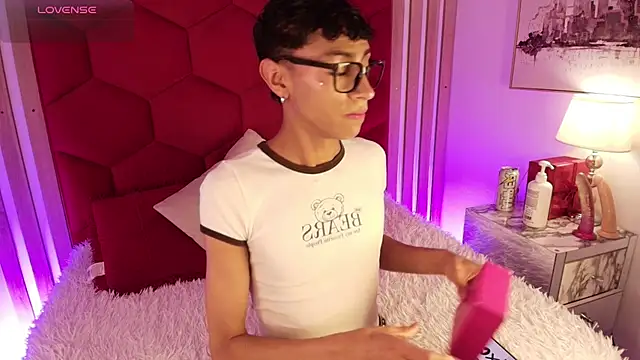 Owen JP online show from 04/08/26, 03:06