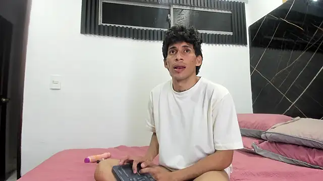 Emer santos online show from 01/09/26, 07:59