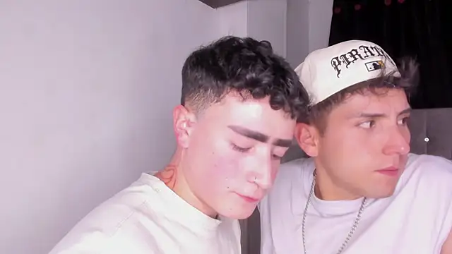 Snapshot of naughtysalomon__ chatting on 03/03/26, 11:21 naughtysalomon online show from 03/03/26, 11:21