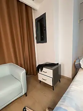 ccyun666 online show from 04/01/26, 01:23