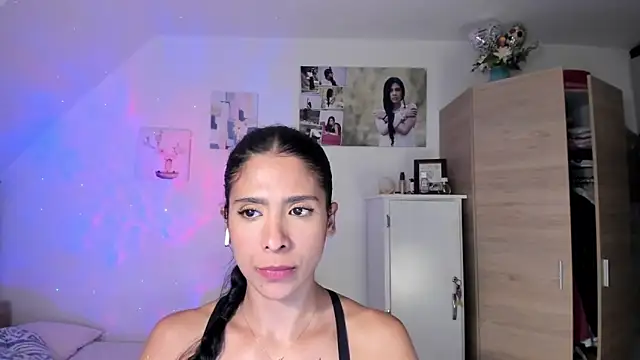 Snapshot of VEROSlen- chatting on 01/16/26, 02:48 VEROSlen- online show from 01/16/26, 02:48