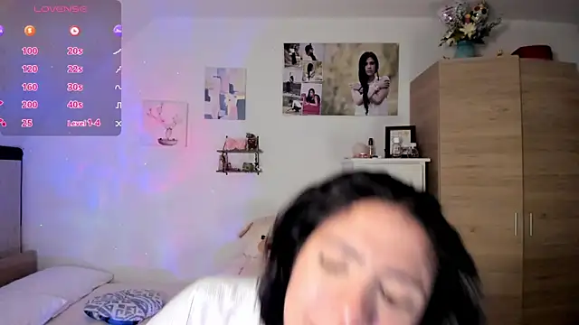 Snapshot of VEROSlen- chatting on 02/10/26, 02:26 VEROSlen- online show from 02/10/26, 02:26