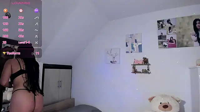 Snapshot of VEROSlen- chatting on 02/17/26, 02:52 VEROSlen- online show from 02/17/26, 02:52