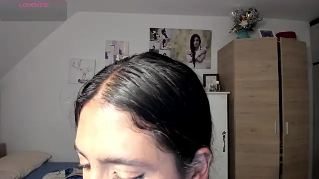 Snapshot of VEROSlen- chatting on 03/03/26, 02:39 VEROSlen- online show from 03/03/26, 02:39