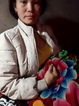 Snapshot of Girl_cutee chatting on 01/05/26, 08:34 Girl cutee online show from 01/05/26, 08:34