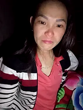 Snapshot of Girl_cutee chatting on 01/11/26, 08:47 Girl cutee online show from 01/11/26, 08:47