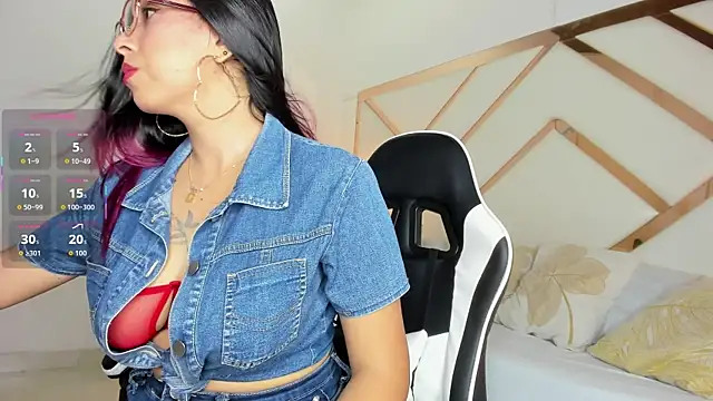 isa valverde online show from 12/19/25, 02:29