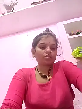 Snapshot of Uma_pande chatting on 03/01/26, 09:44 Uma pande online show from 03/01/26, 09:44